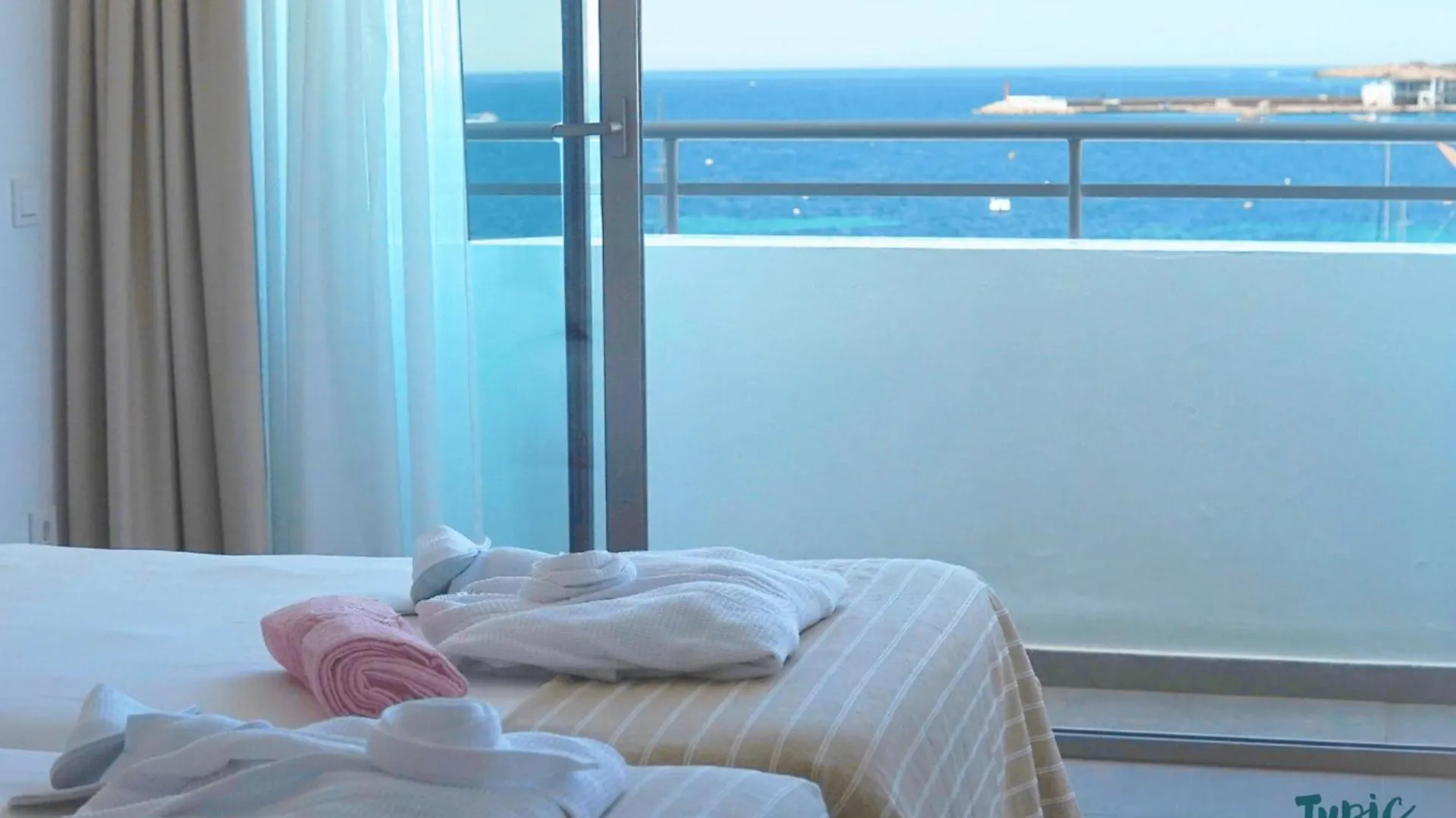 Aparthotel Typic Marina Playa - Adults Only San Antonio  Španělsko