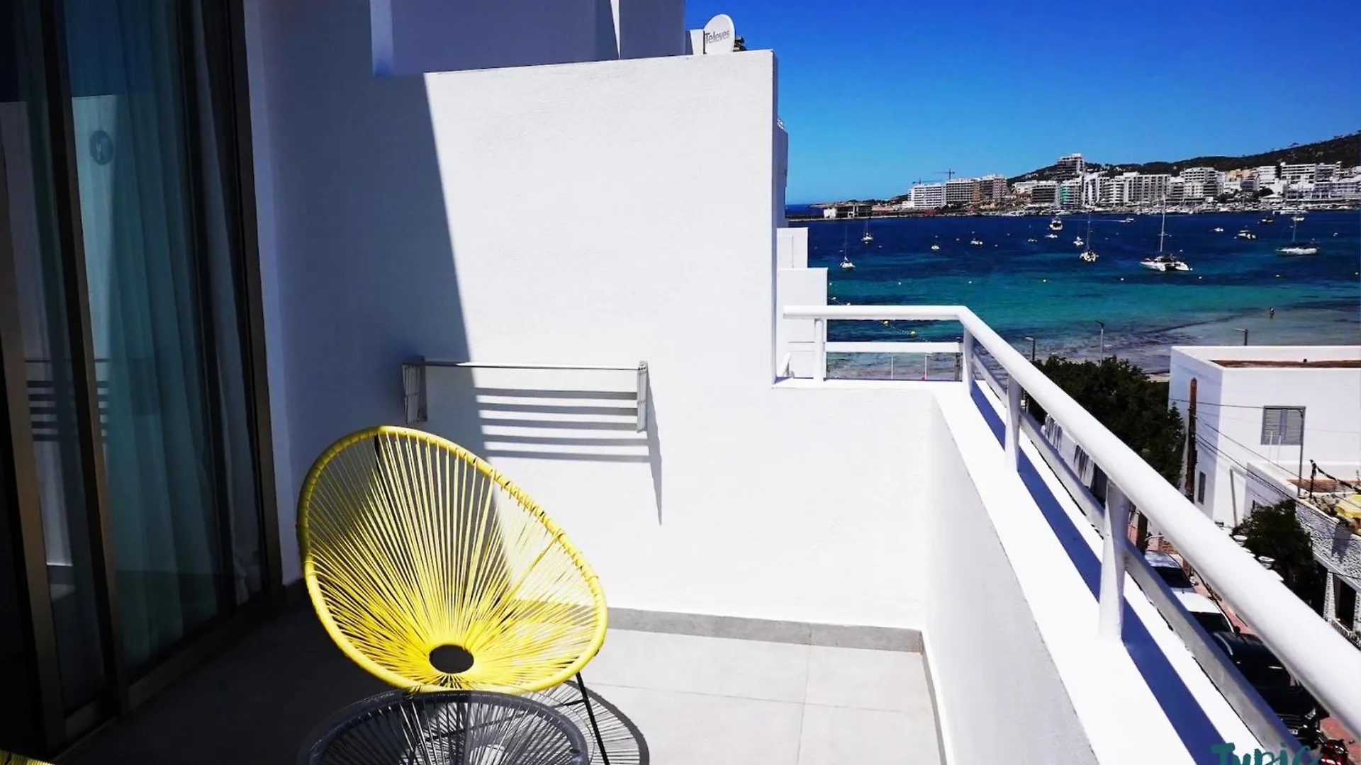 ****  Aparthotel Typic Marina Playa - Adults Only San Antonio  Španělsko