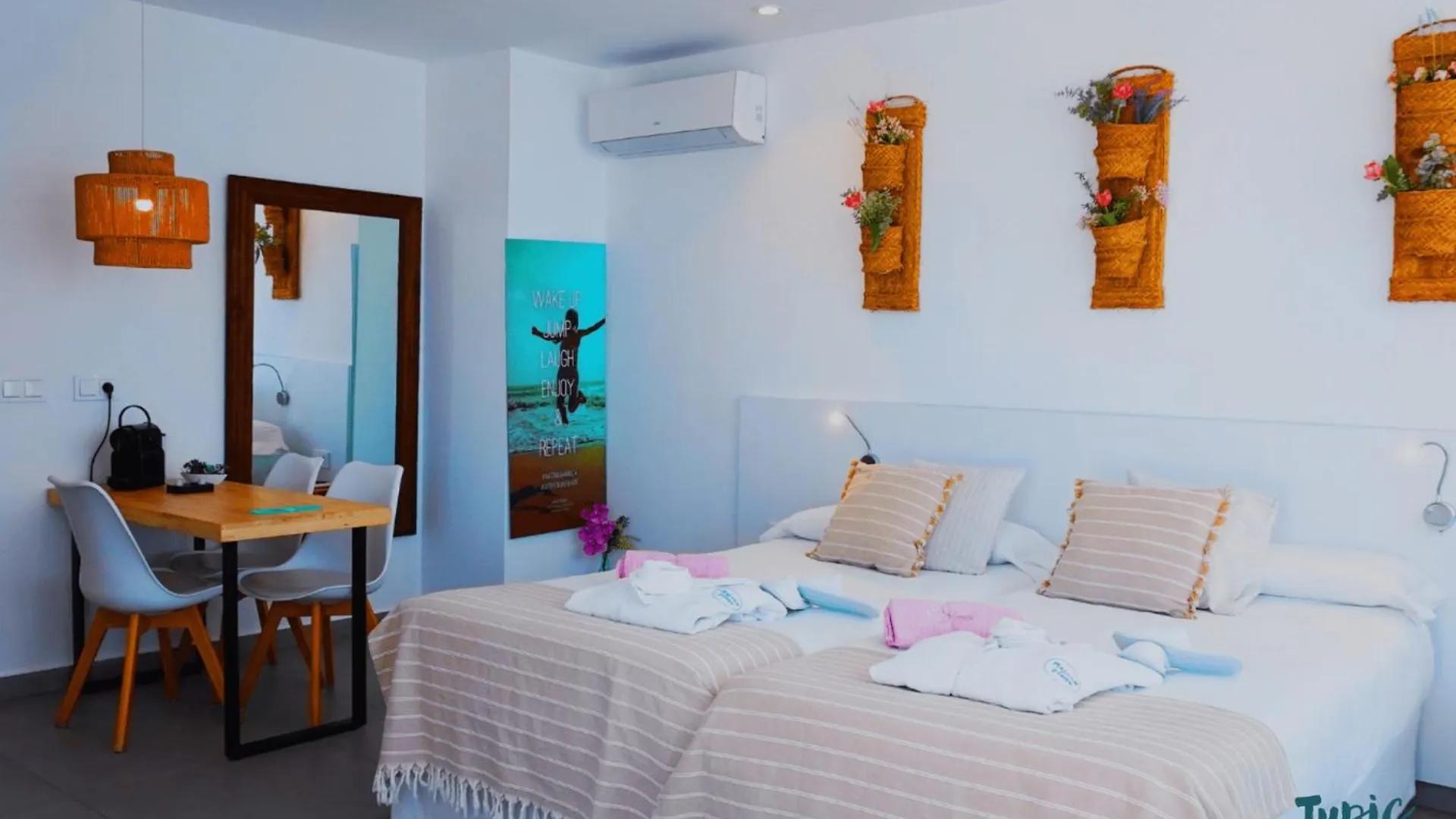 Aparthotel Typic Marina Playa - Adults Only San Antonio  Španělsko