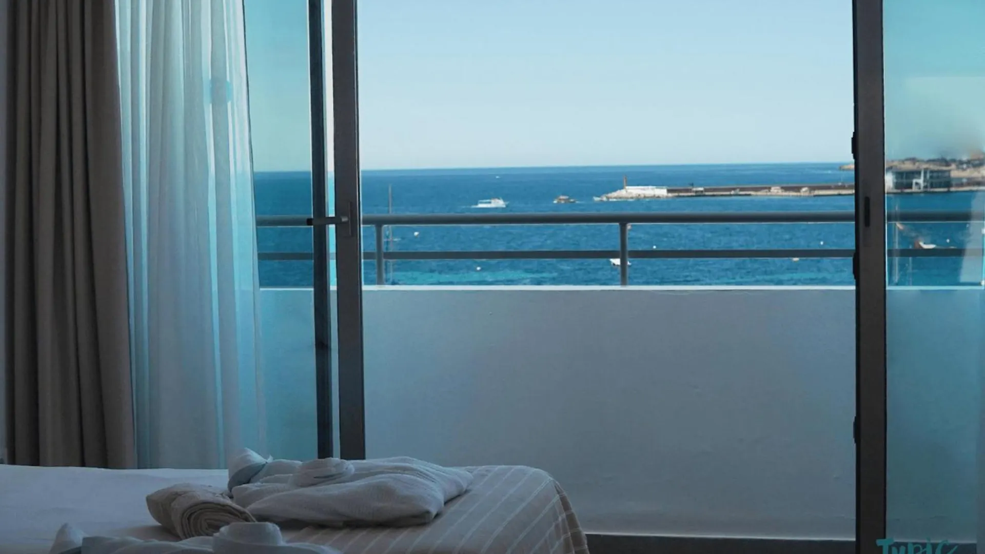 Aparthotel Typic Marina Playa - Adults Only San Antonio