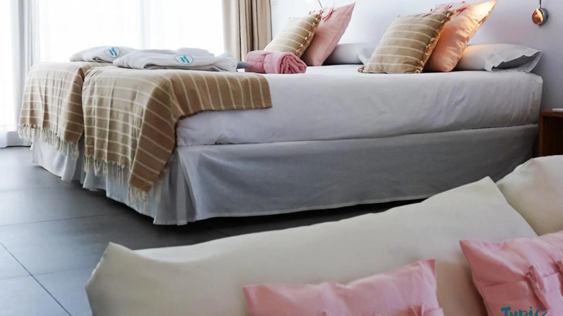 Aparthotel Typic Marina Playa - Adults Only San Antonio